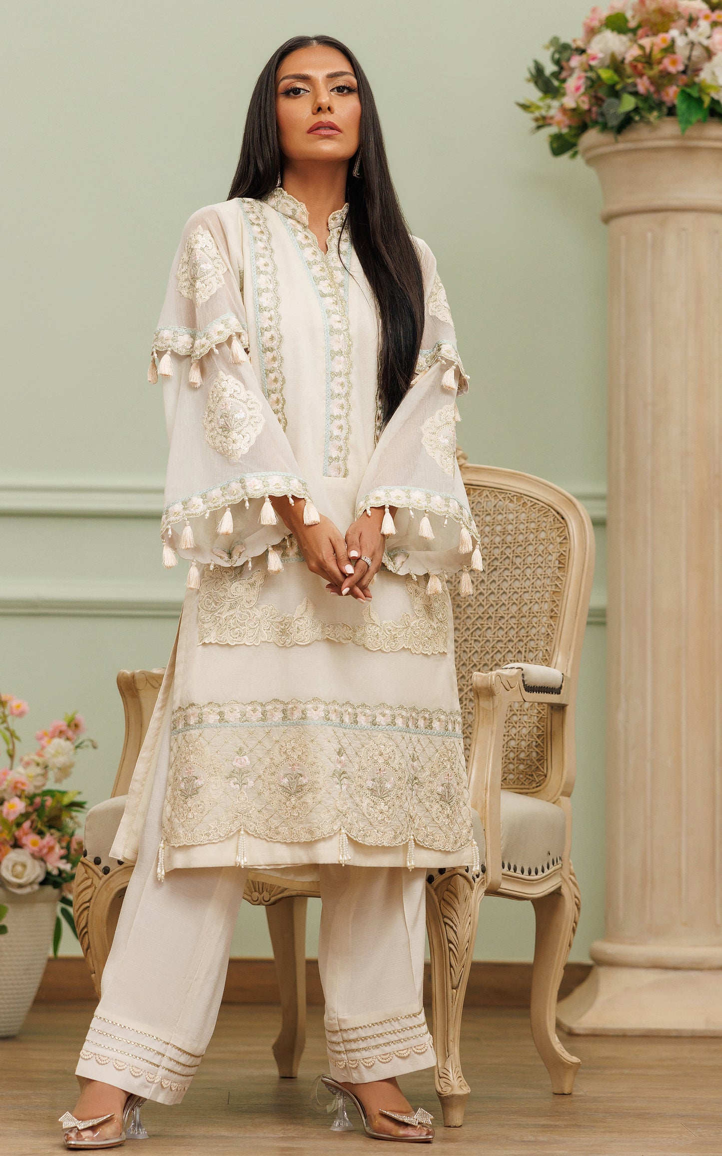 READY TO WEAR 2PC SUIT Design Code: 9004