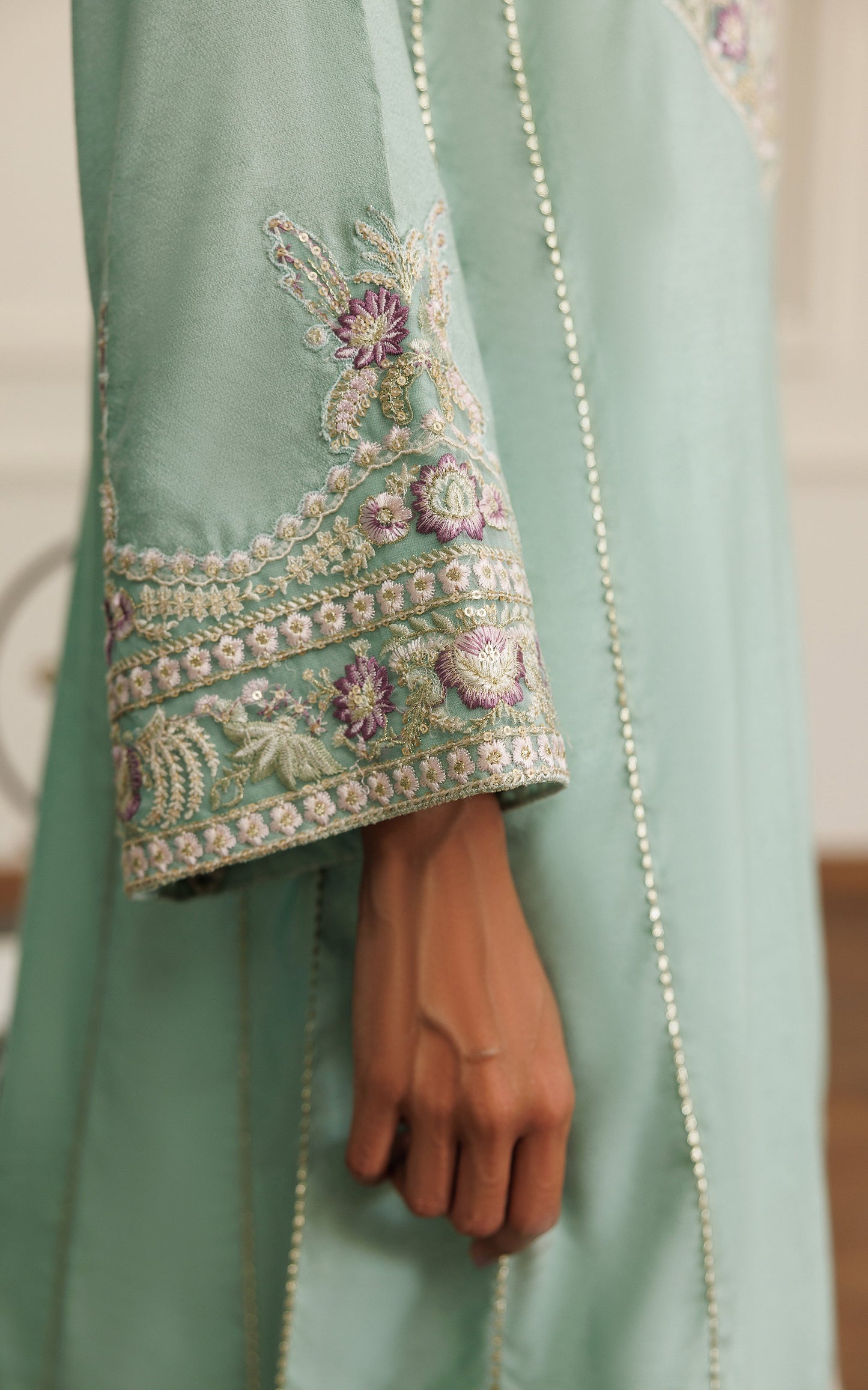 READY TO WEAR 3PC SUIT Design Code: 8780