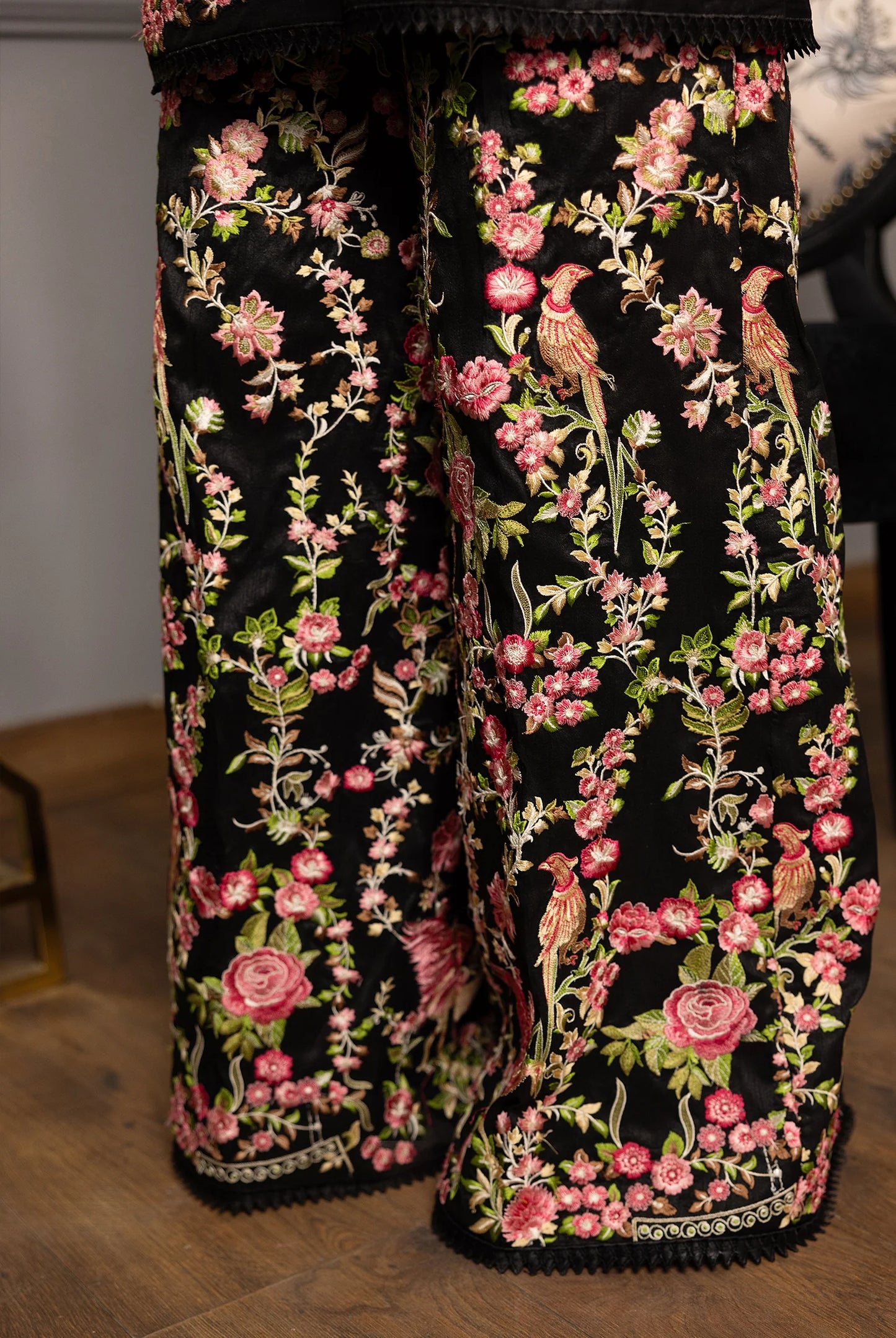EMBROIDERED JACKET WITH TROUSER