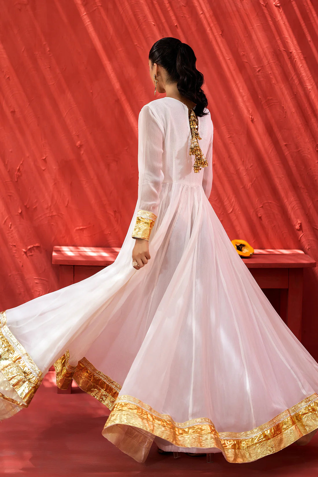 MYSTICAL GLAMOUR