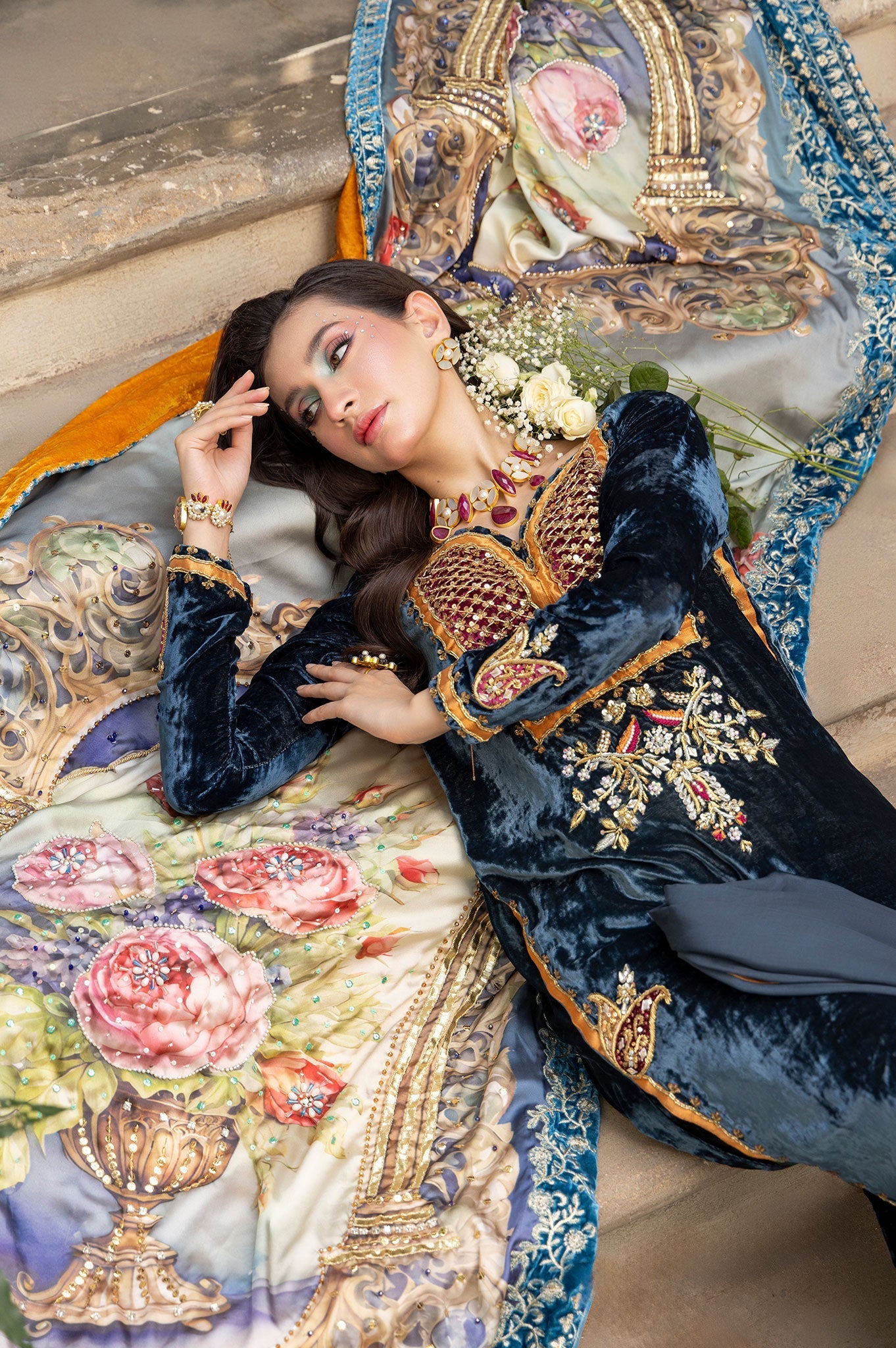 Gul-e-Mehr Shawl