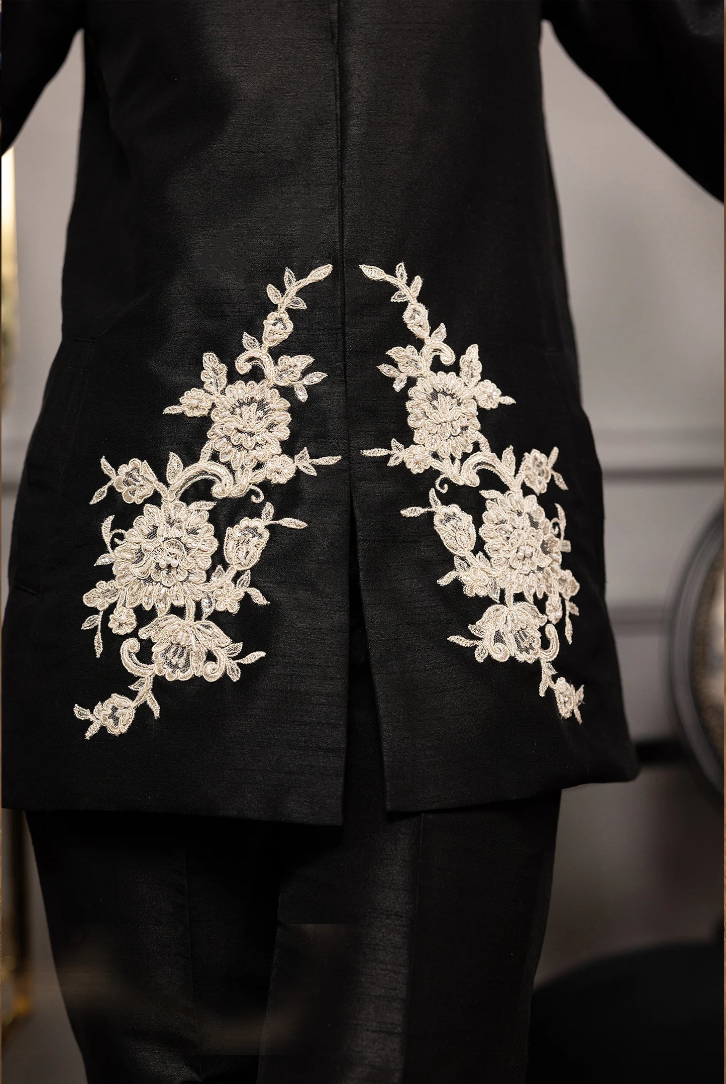 EMBROIDERED JACKET WITH TROUSER