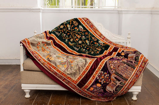 Mah-e-Taban Shawl